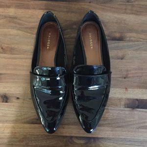 Halogen patent leather flats